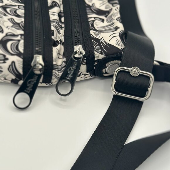 🖤 Kipling Printed Crossbody Bag – Black & White Bird Pattern - Picture 7 of 7
